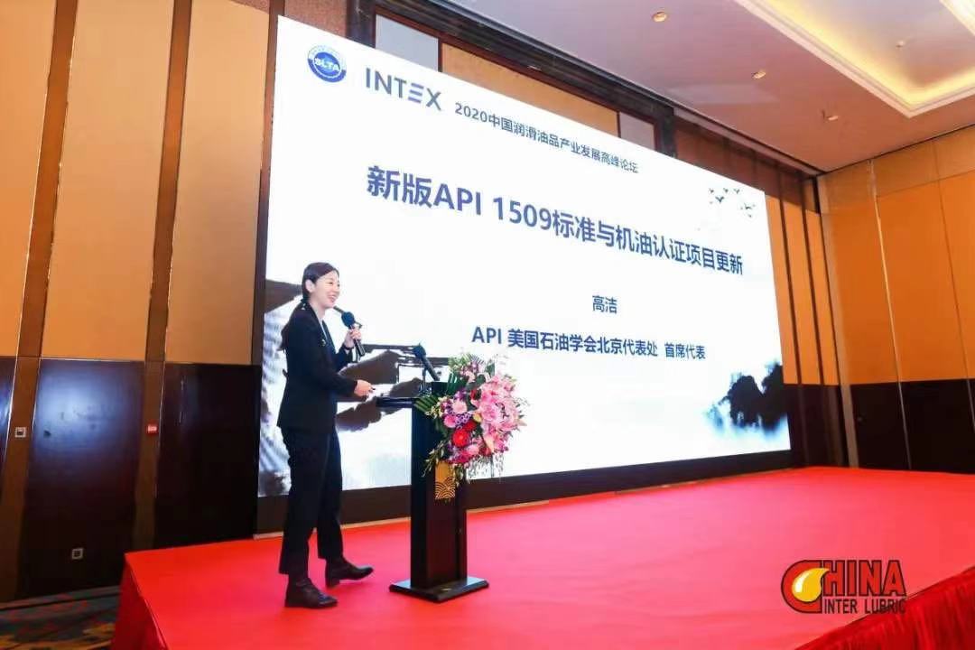 85cbb3120c0c6795d8413ba3ef3083e