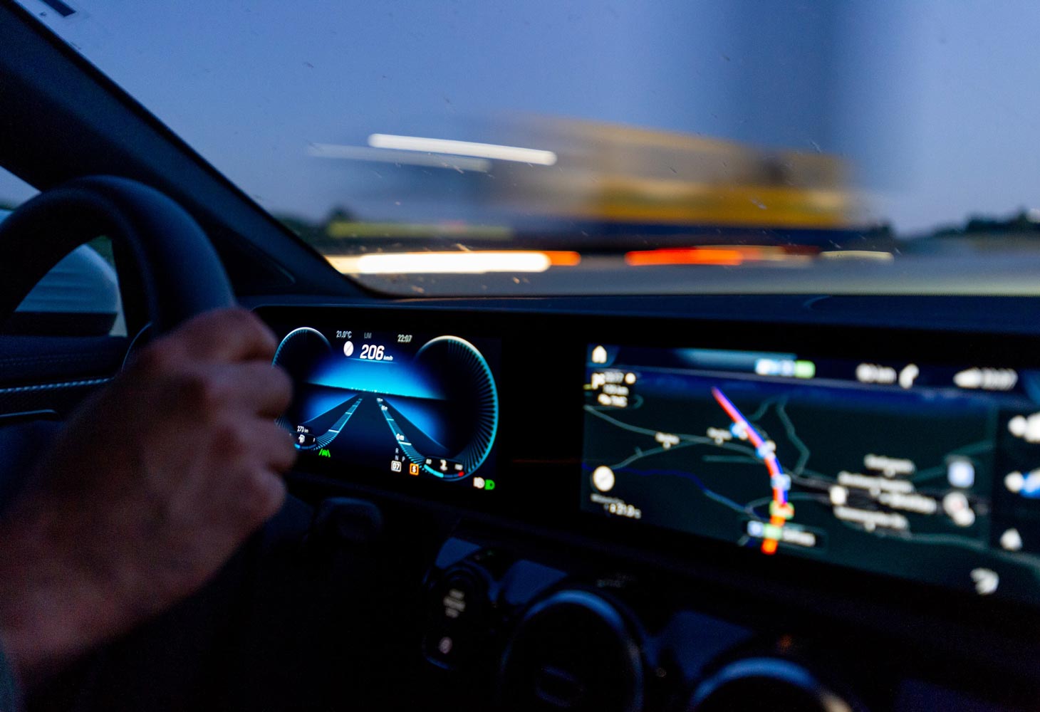 DuPont-launches-new-noise-reducing-low-friction-PAO-grease